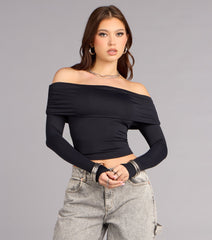 Easy Icon Off-Shoulder Top