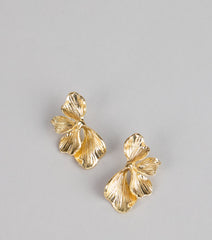 Falling For You Leaf Earrings