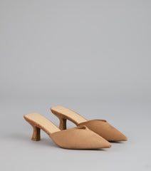 Chic Steps Pointed Toe Pumps