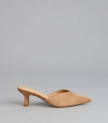Chic Steps Pointed Toe Pumps