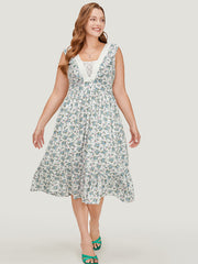 Ditsy Floral Ruffles Pocket Empire Waist Crochet Lace Tank Dress
