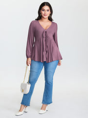 Stretchy Waistband Tie-Front Ruffled Knit Top