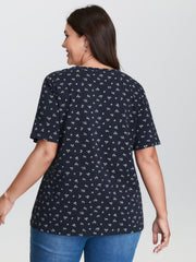 Cotton Spring Things Neckline Cut-Out T-Shirt