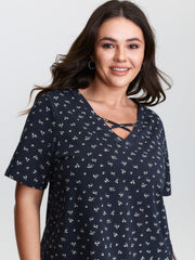 Cotton Spring Things Neckline Cut-Out T-Shirt