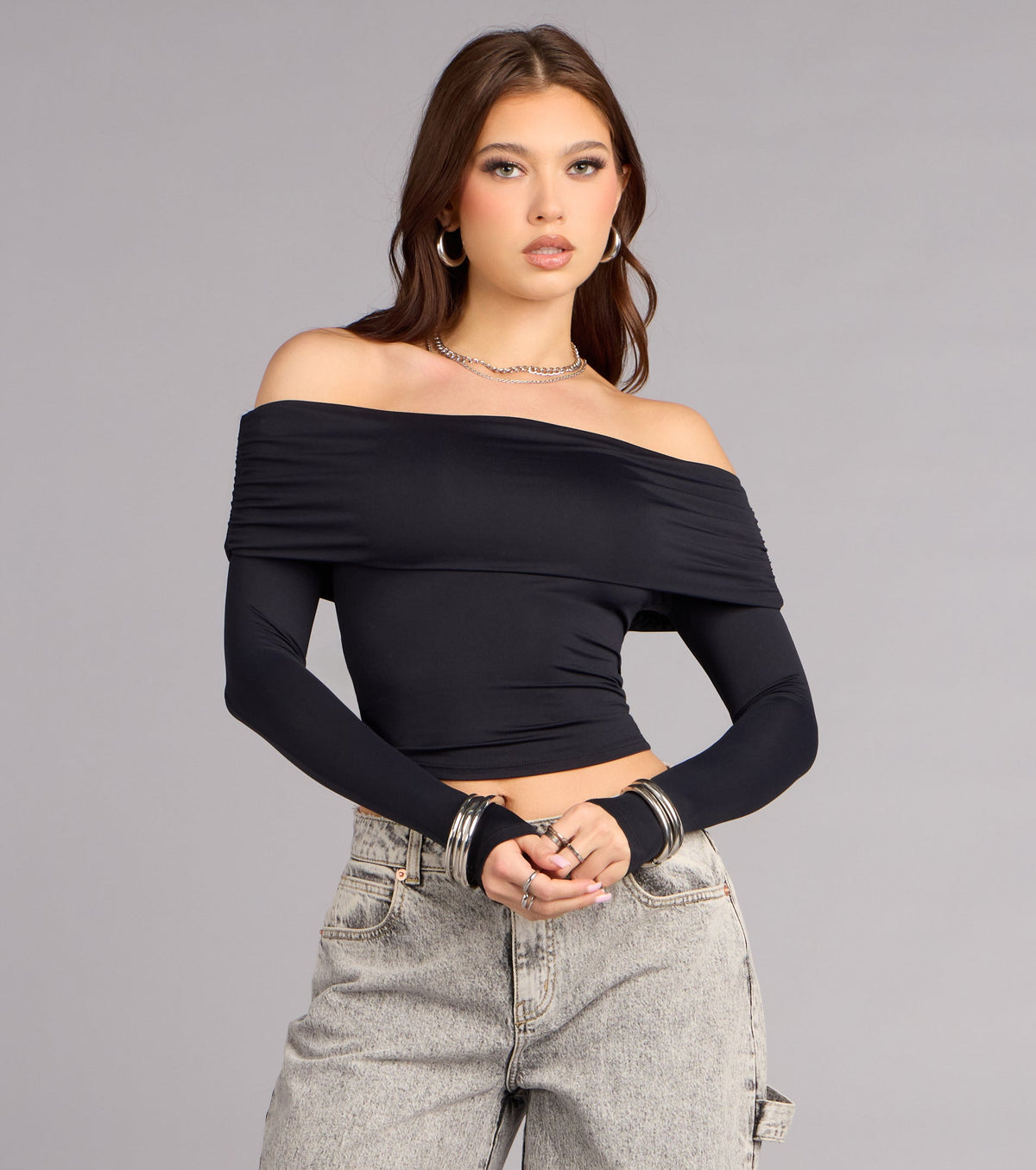 Easy Icon Off-Shoulder Top