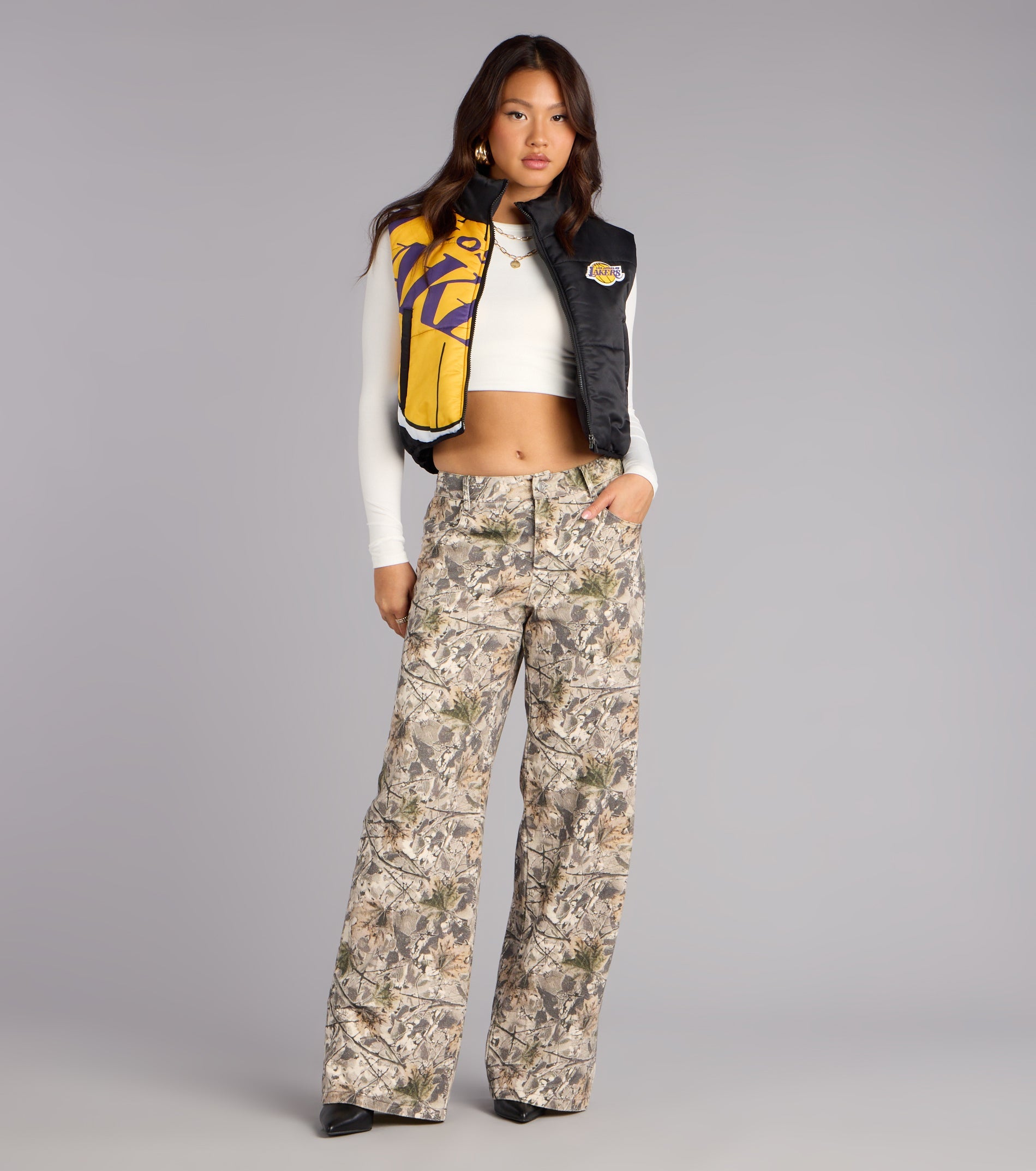 Ultra Game NBA Los Angeles Lakers Puffer Vest