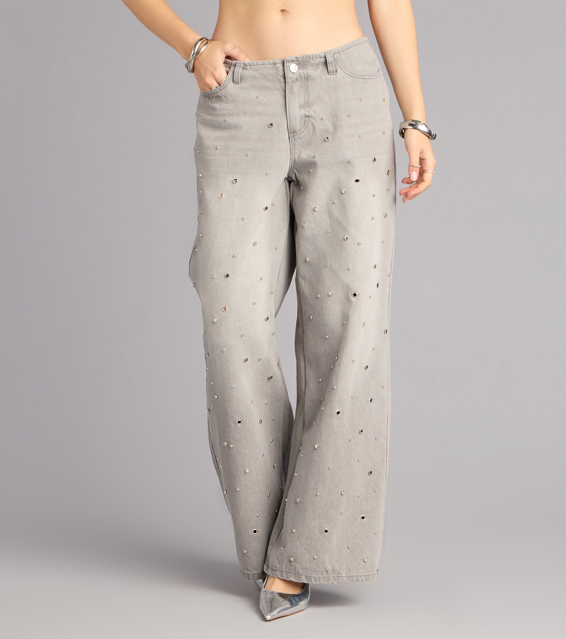 Off Duty Edge Studded Grommet Low-Rise Denim Jeans