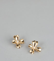 Bloom Bold Pearl Flower Stud Earrings