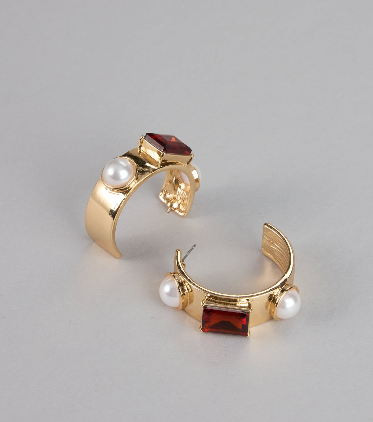 Glam Aura Pearl Gemstone Hoops