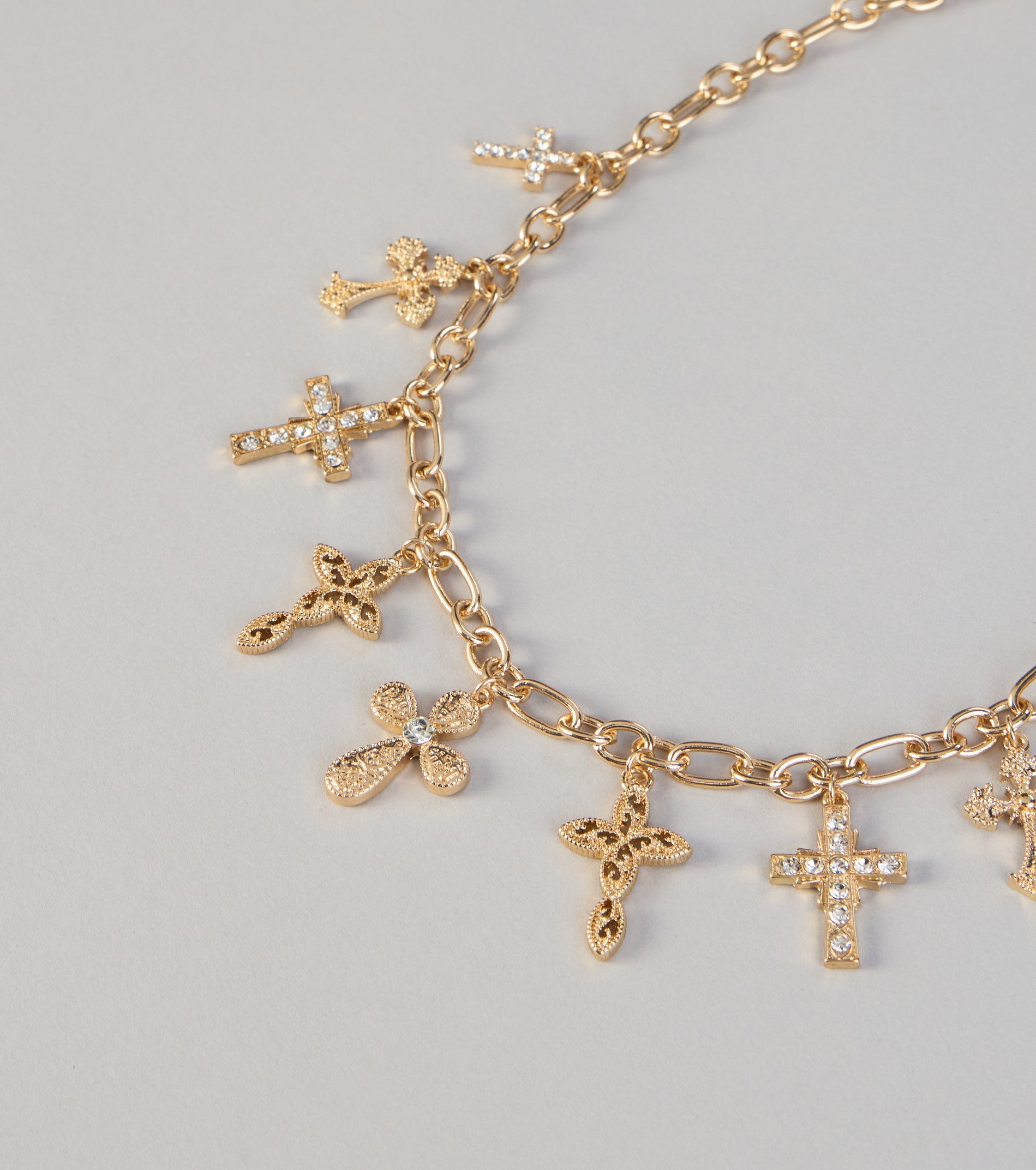 Faith Mode Cross Charm Necklace