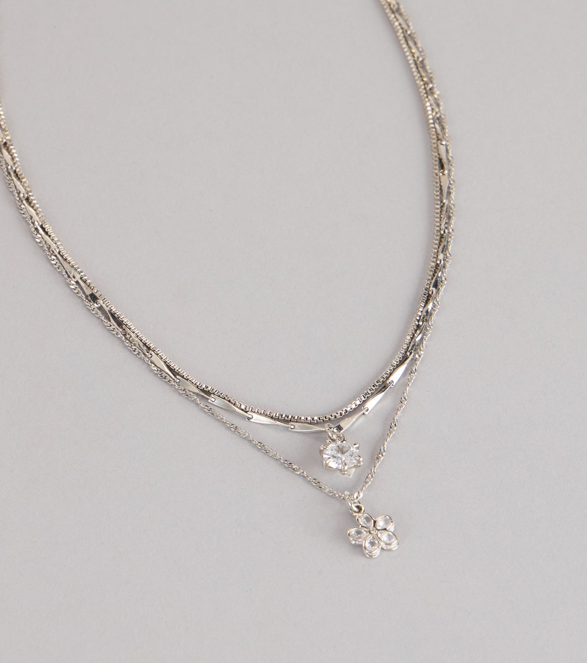 Pretty Glam Rhinestone Flower Charm Layered Necklace