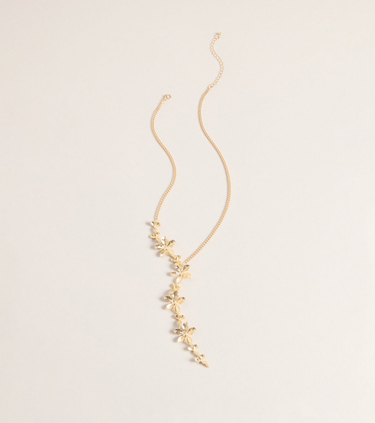 Ocean Air Flower Necklace