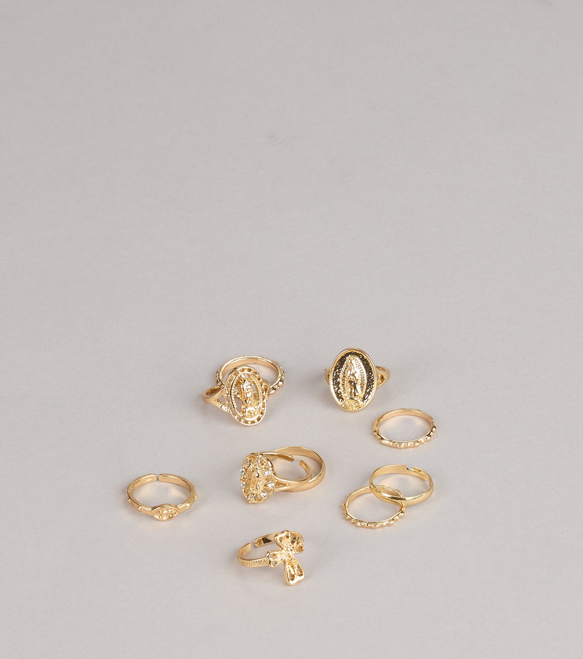 Sacred Details Statement Eight Ring Pack