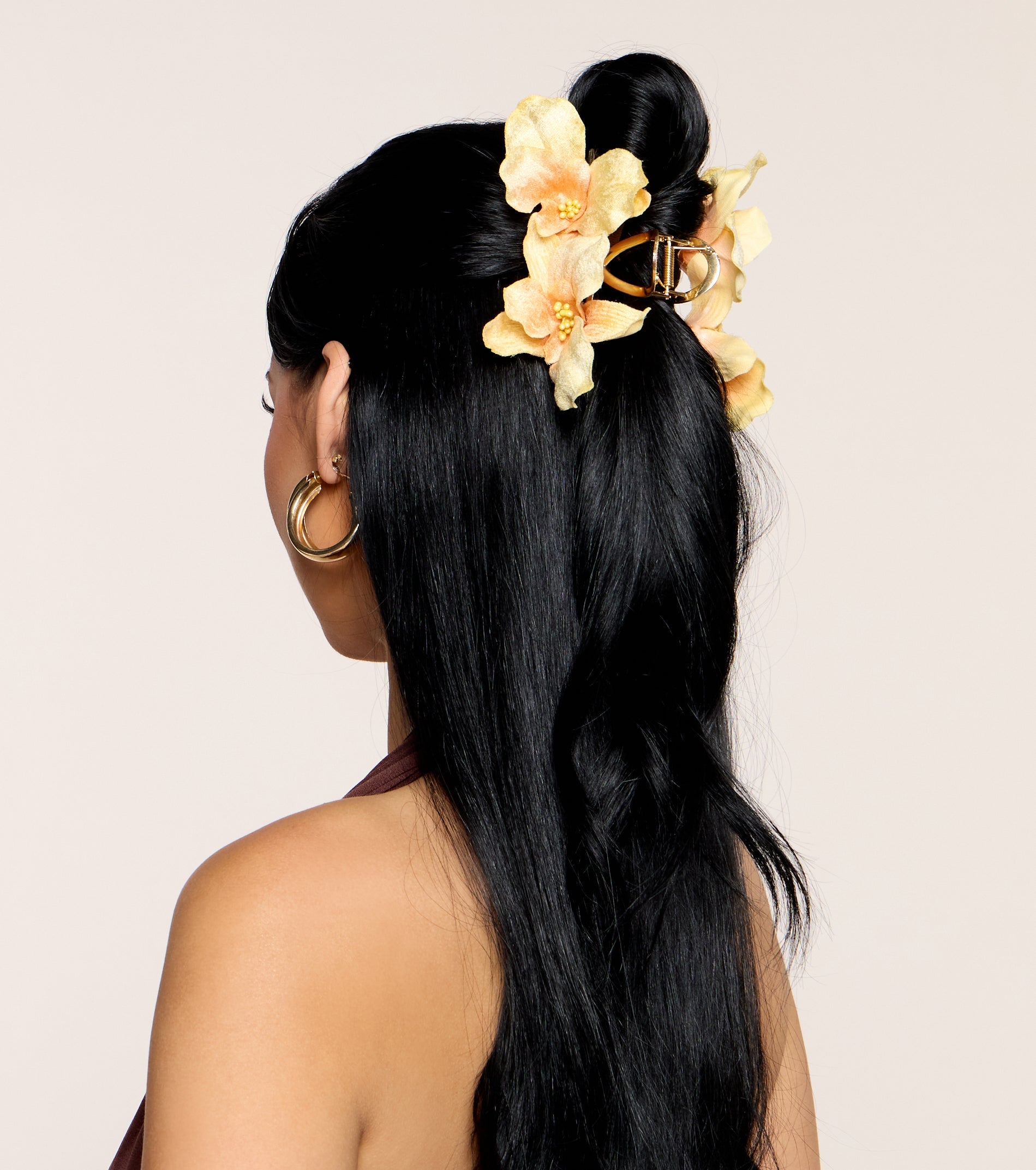 Packed For Paradise Hair Claw Clip