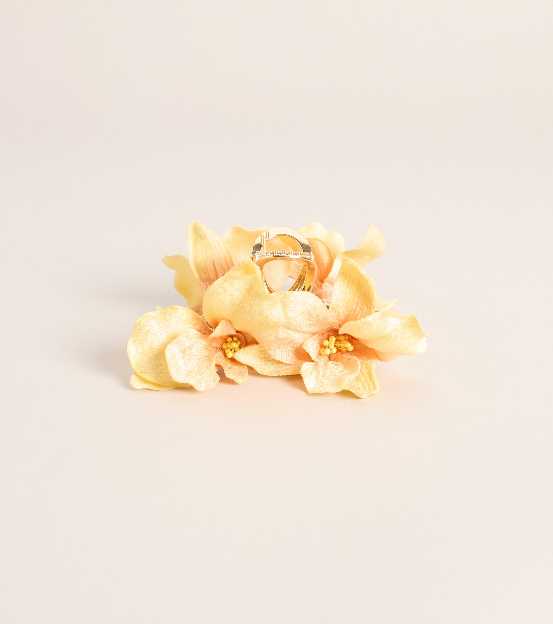 Packed For Paradise Hair Claw Clip