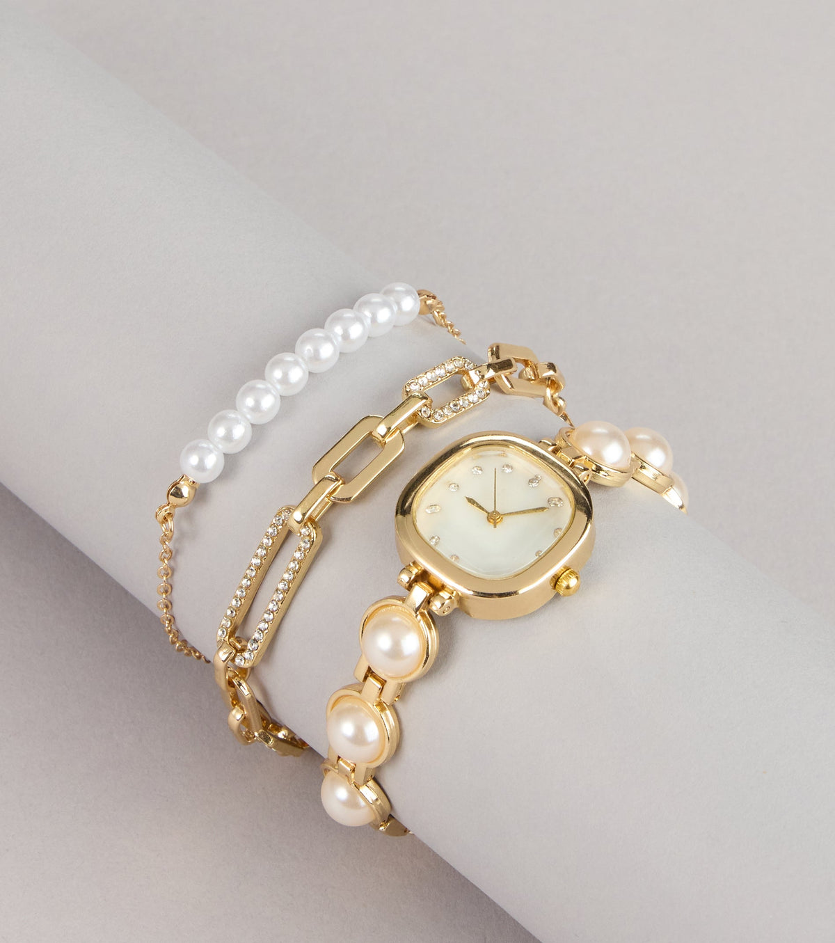 Pretty Busy Watch And Bracelet Set