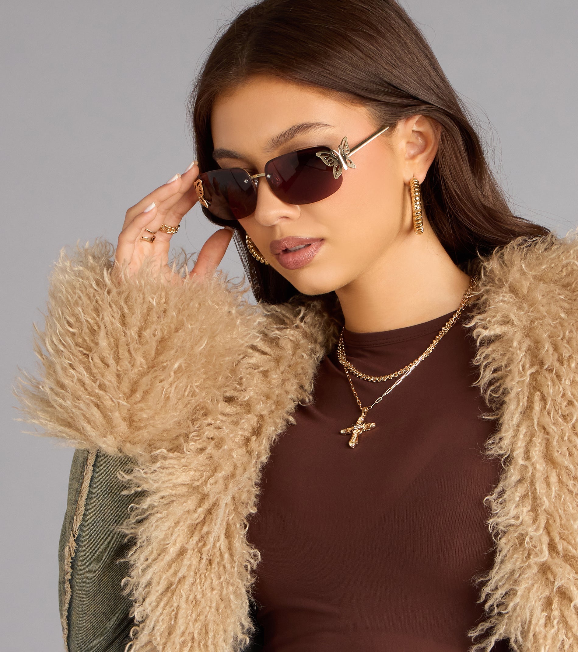 Dreamy Winged Rimless Sunglasses