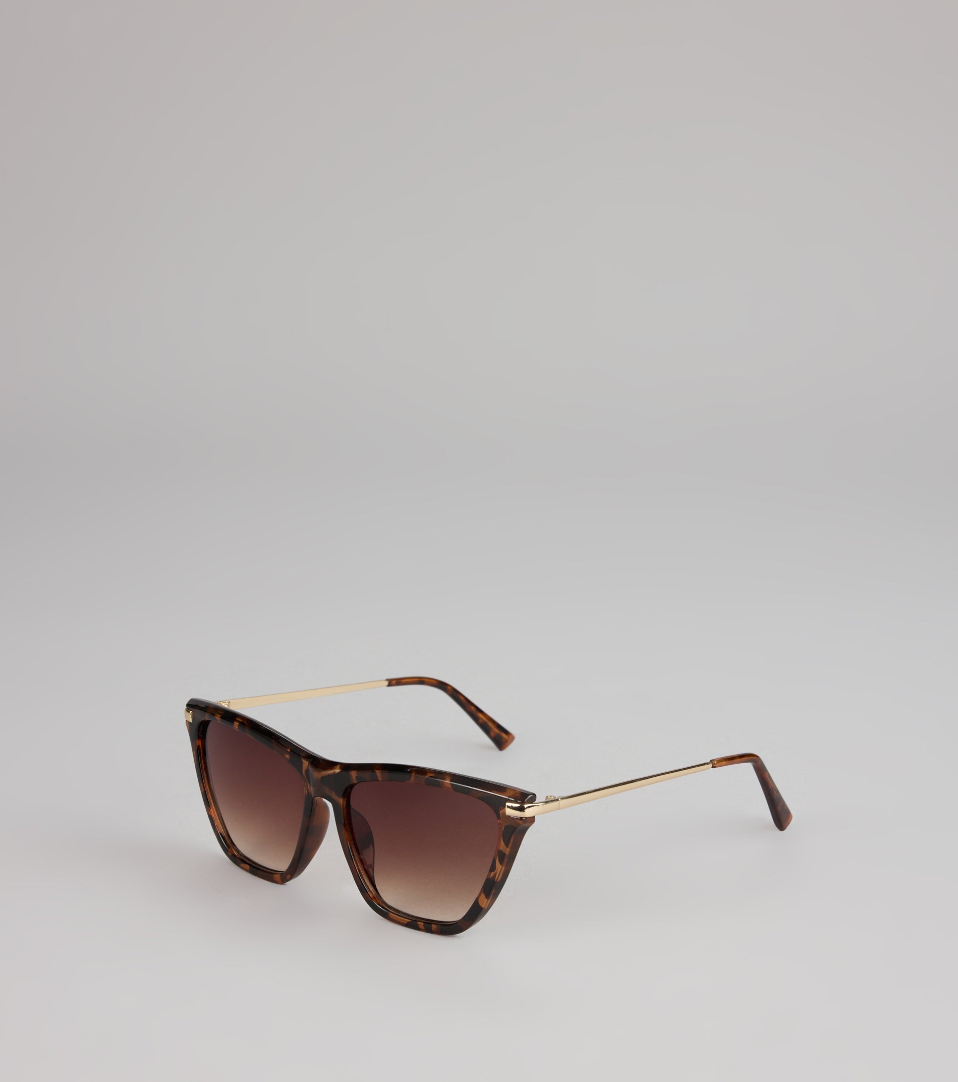 Off Duty Attitude Cat Eye Sunglasses
