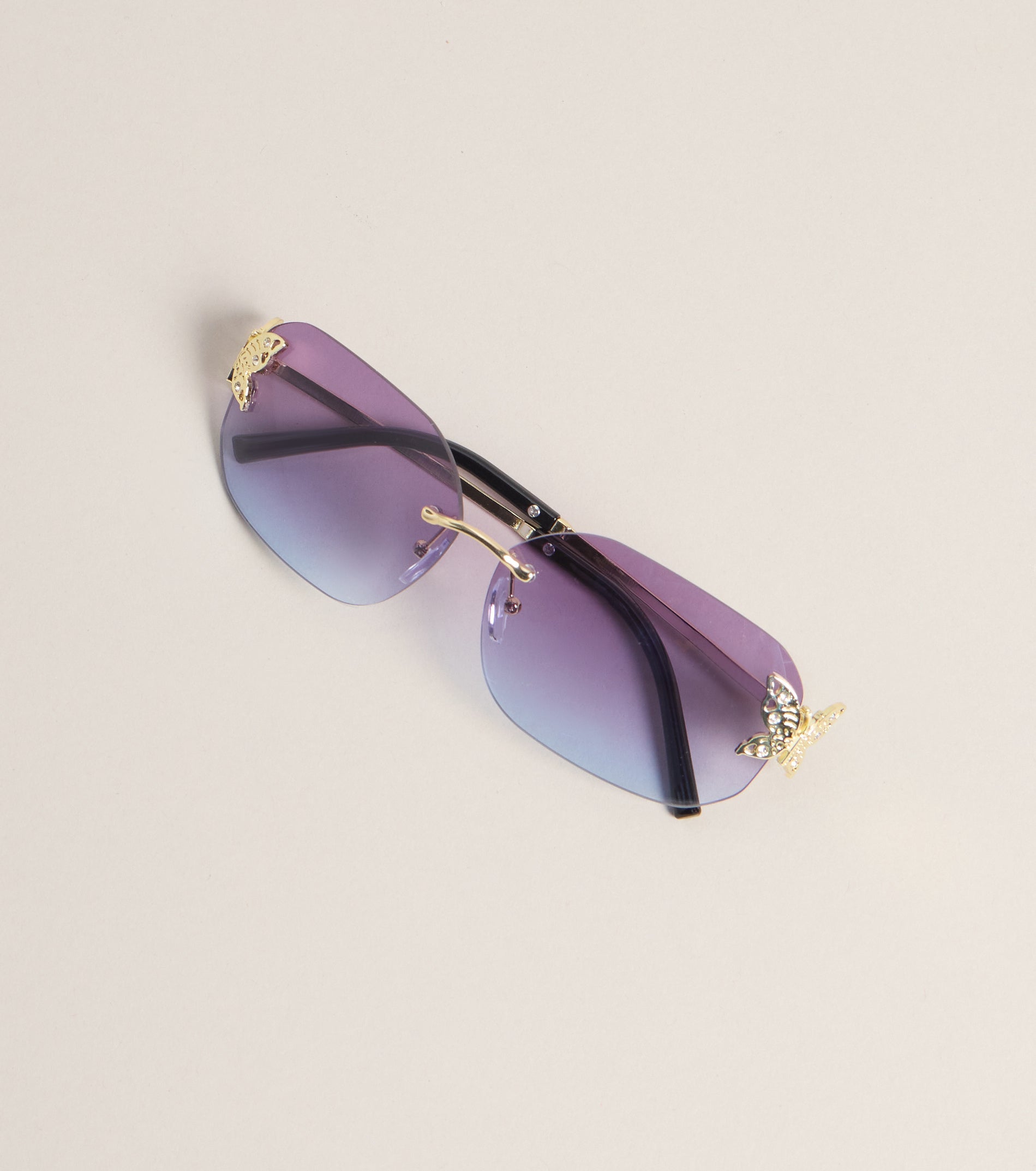 Pretty Intent Butterfly Side Sunglasses