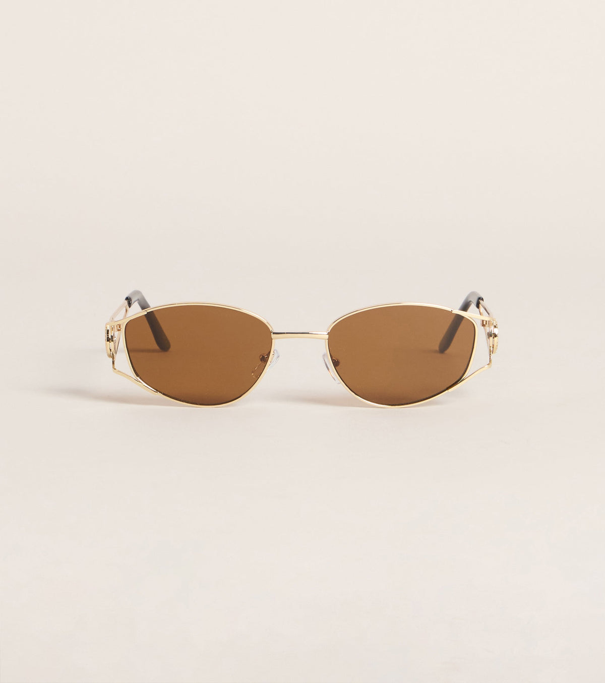 Sleek Off-Duty Vibe Oval Sunglasses