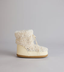 Snowbound Faux Sherpa Moon Boots