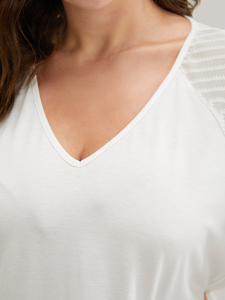 Plain Geometric Mesh Raglan Sleeve Ruffle Trim T-shirt