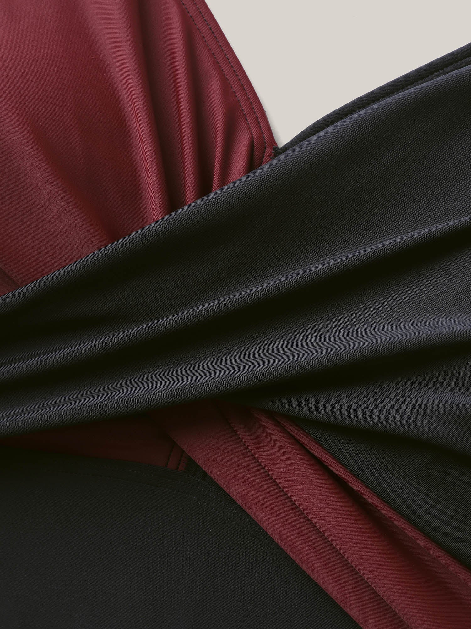 Color Block Twist Front Ruched Swim Top