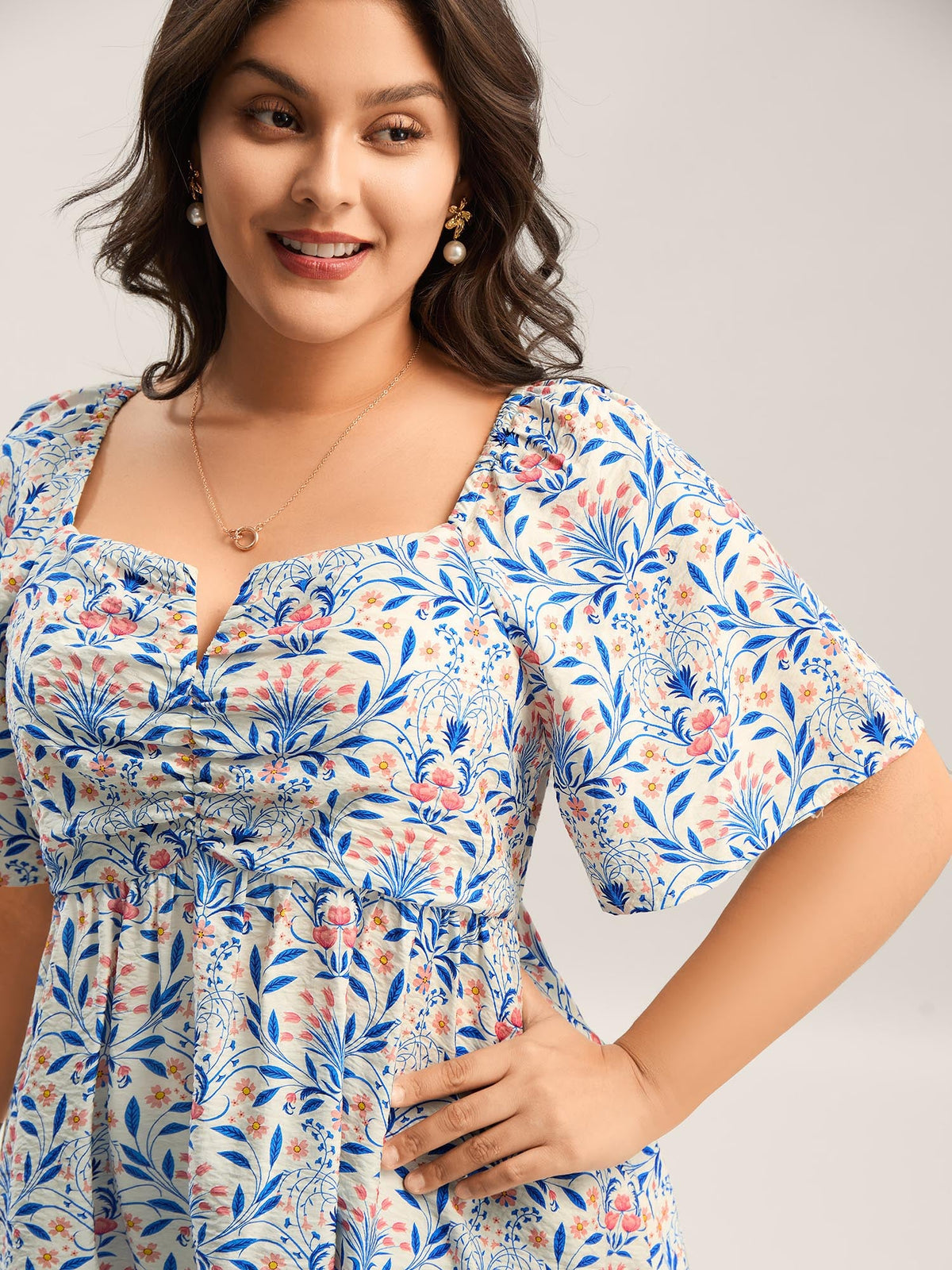Floral Print Ruched Bodice Blouse