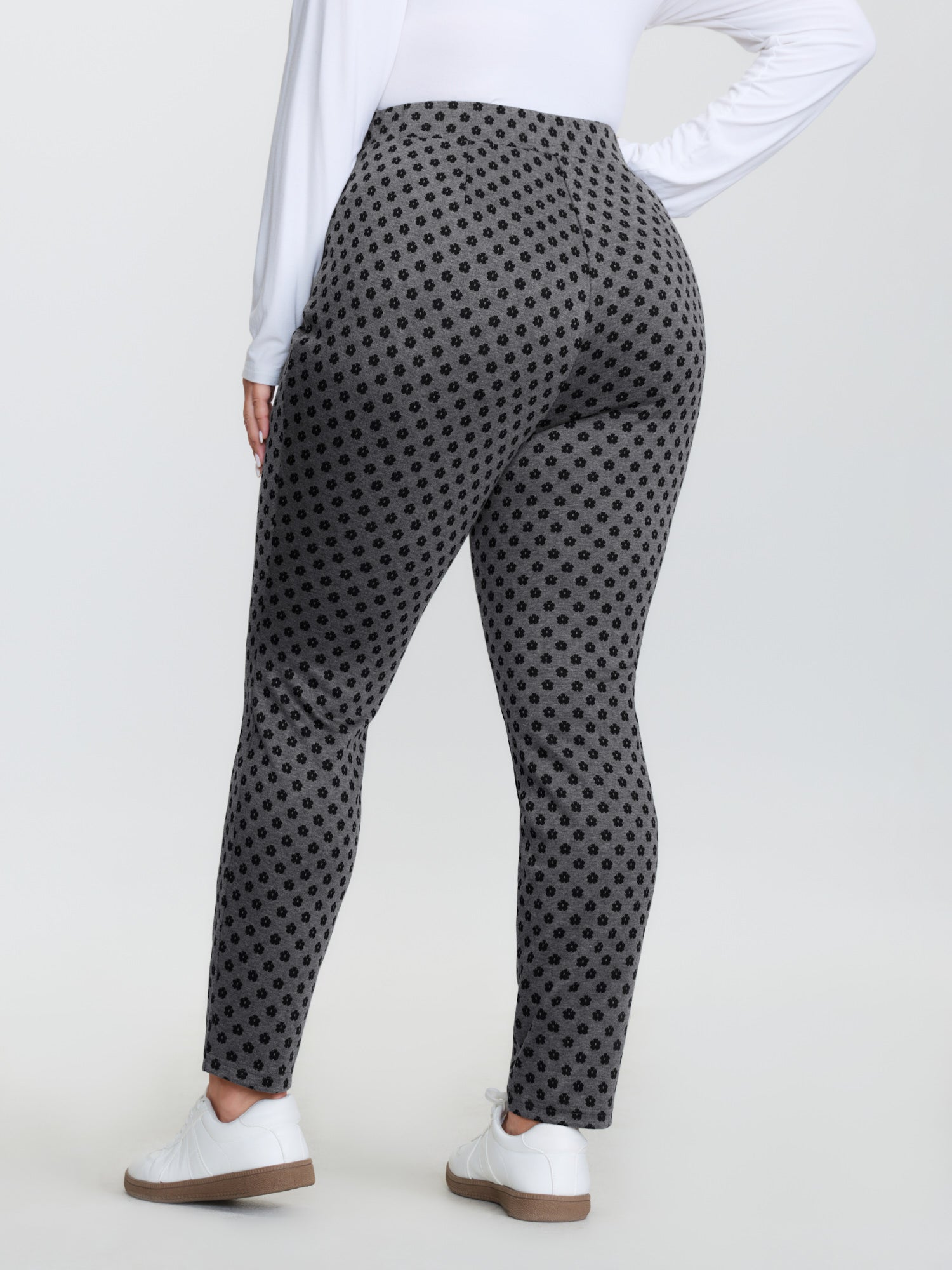 Monochrome Floral Print Stretchy Pants