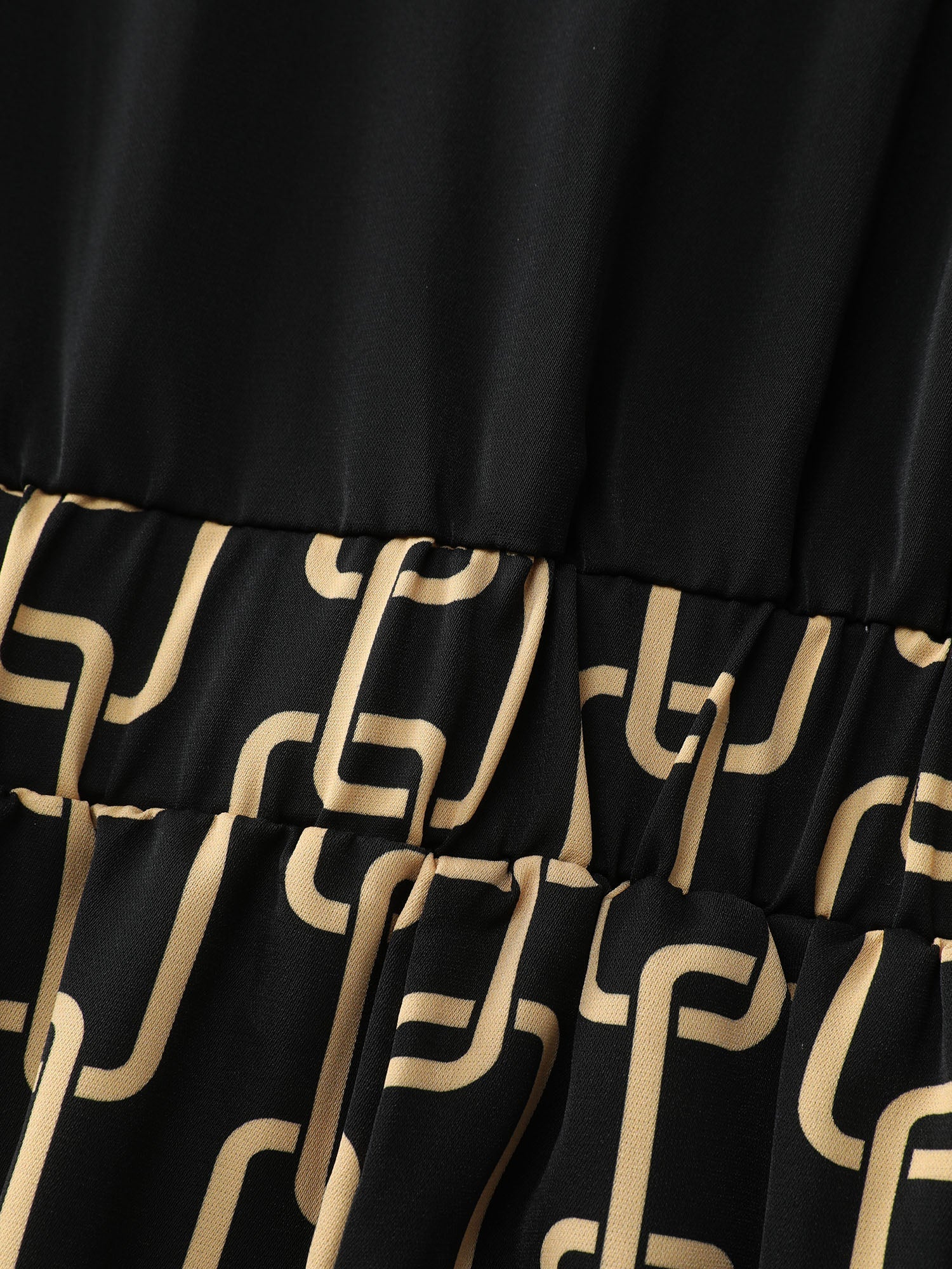 Geometric Print Collar Contrast Midi Dress