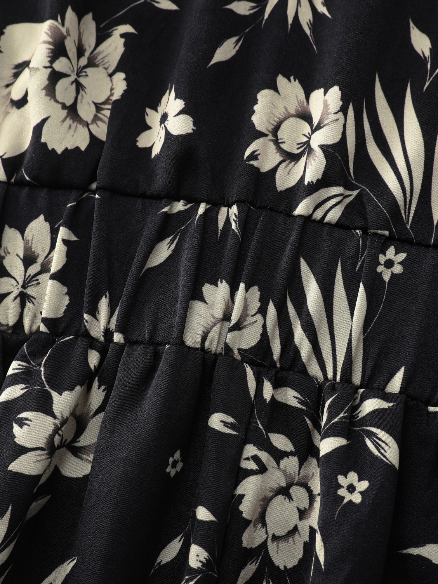 Floral Print V-Neck Cinched-Waist Midi Dress