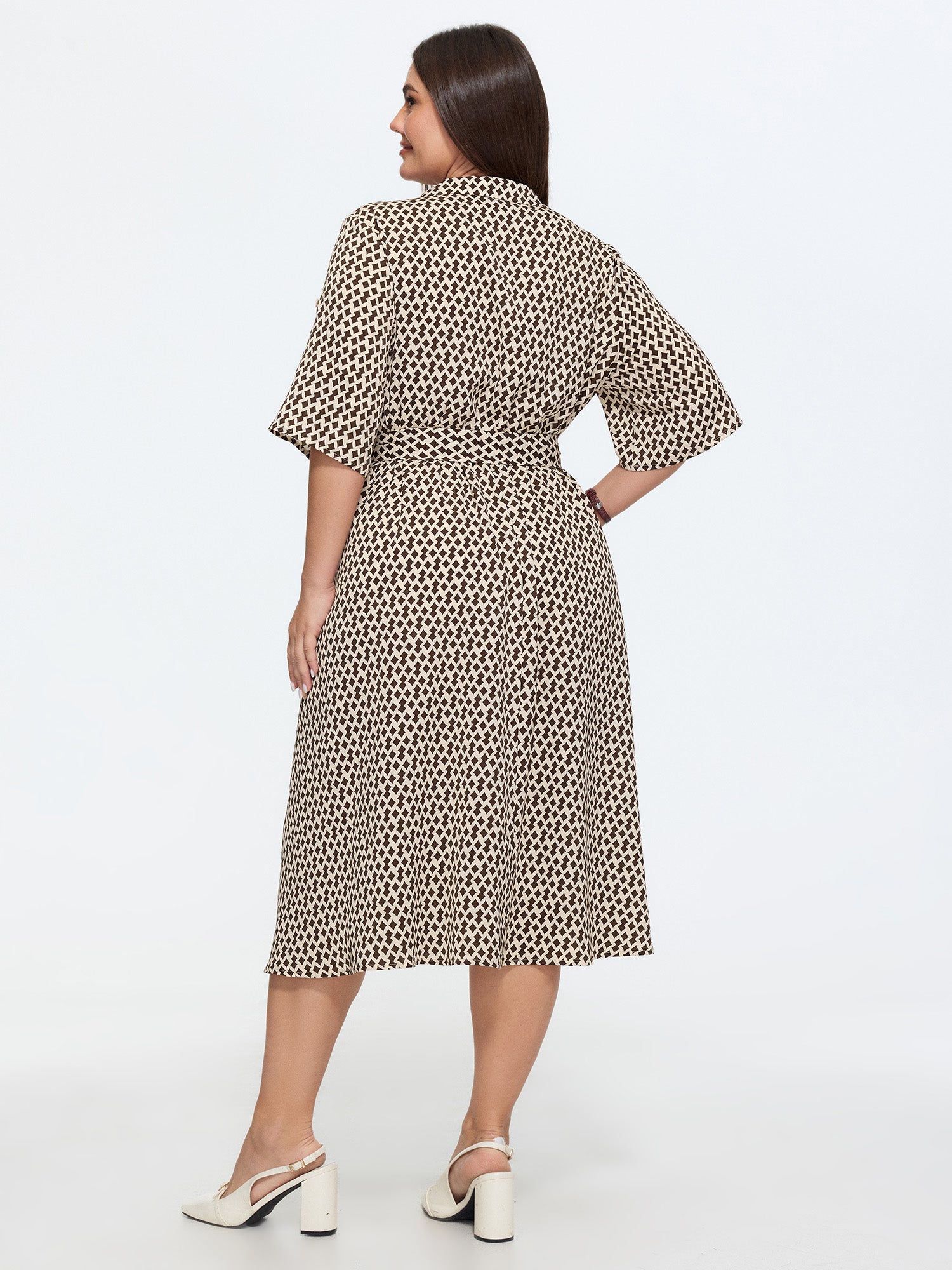 Geometric Print Collared Knit Midi Dress