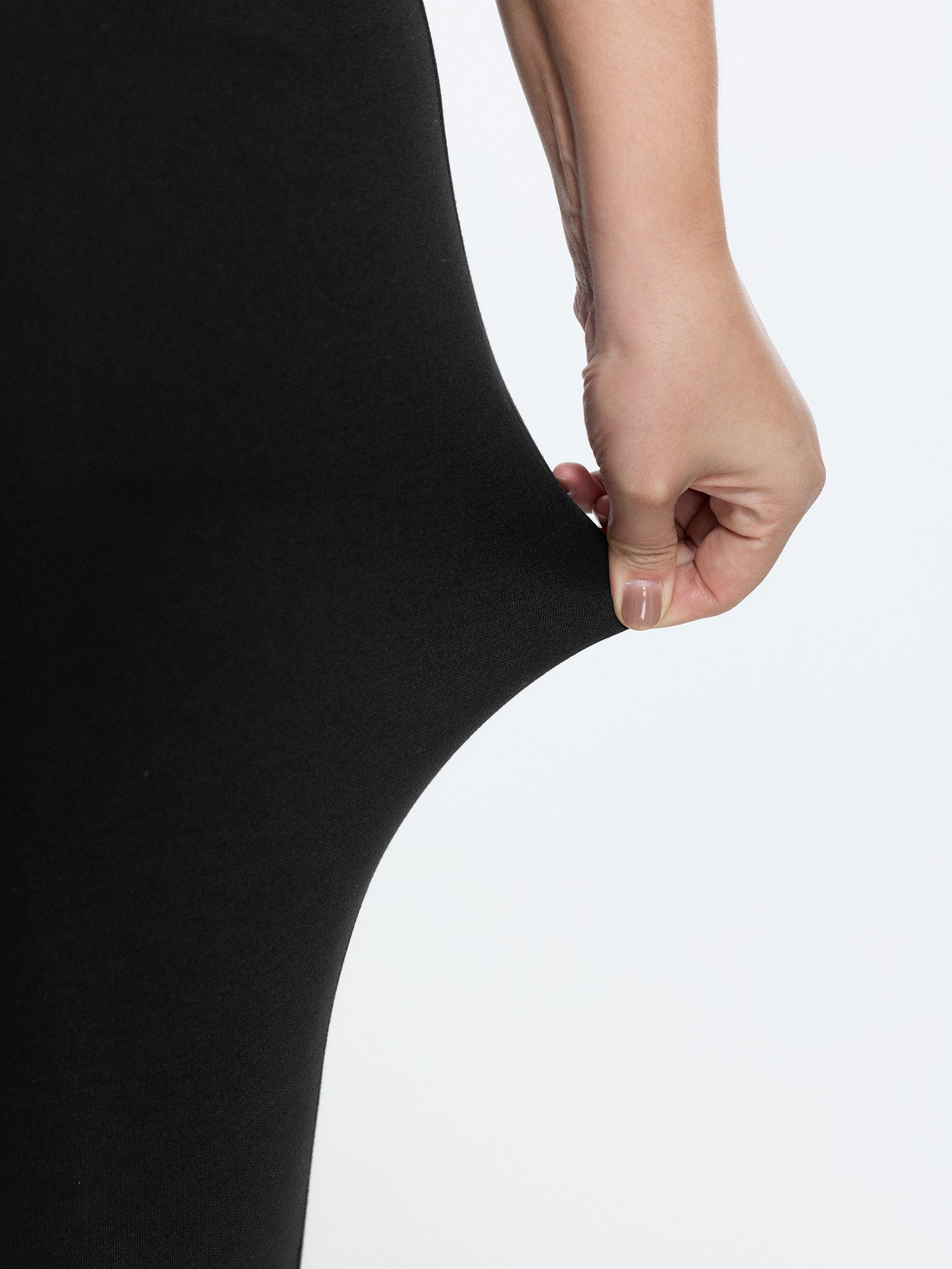 Stretchy Buckle Waistband Skinny-Fit Pants
