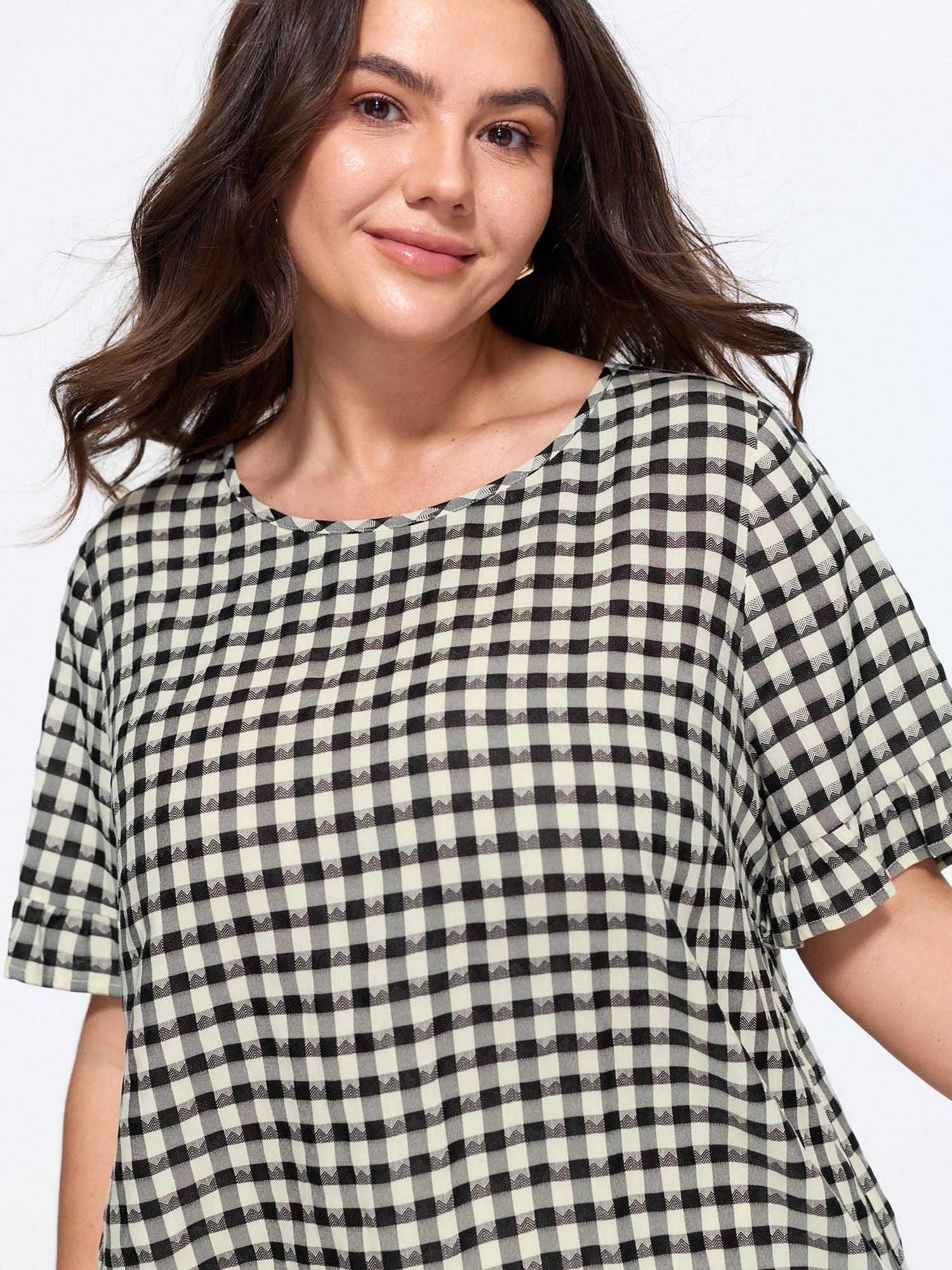 Gingham Print Ruffled Detail Arc Hem Blouse