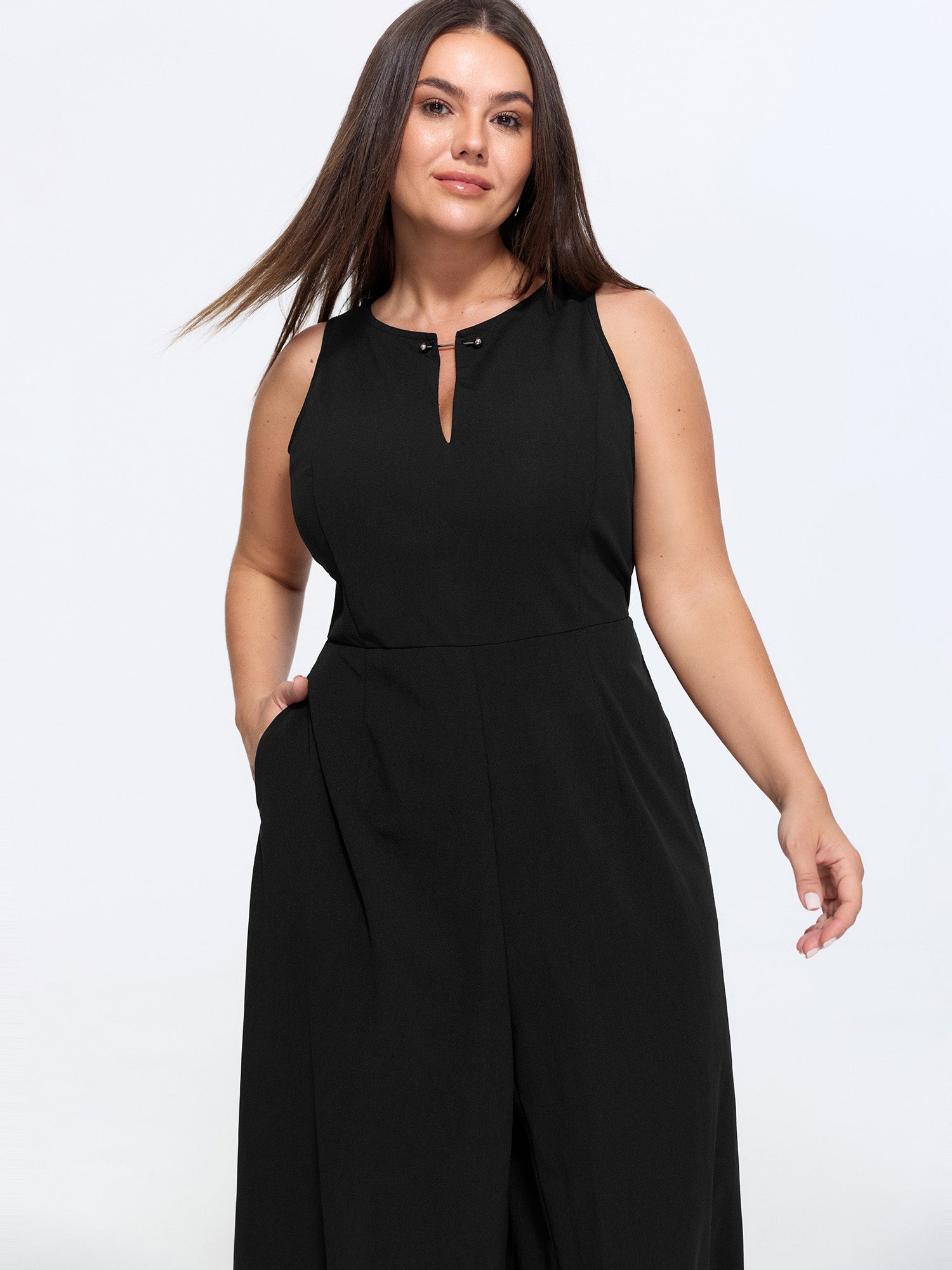 Split Neckline Pockets Sleeveless Jumpsuit