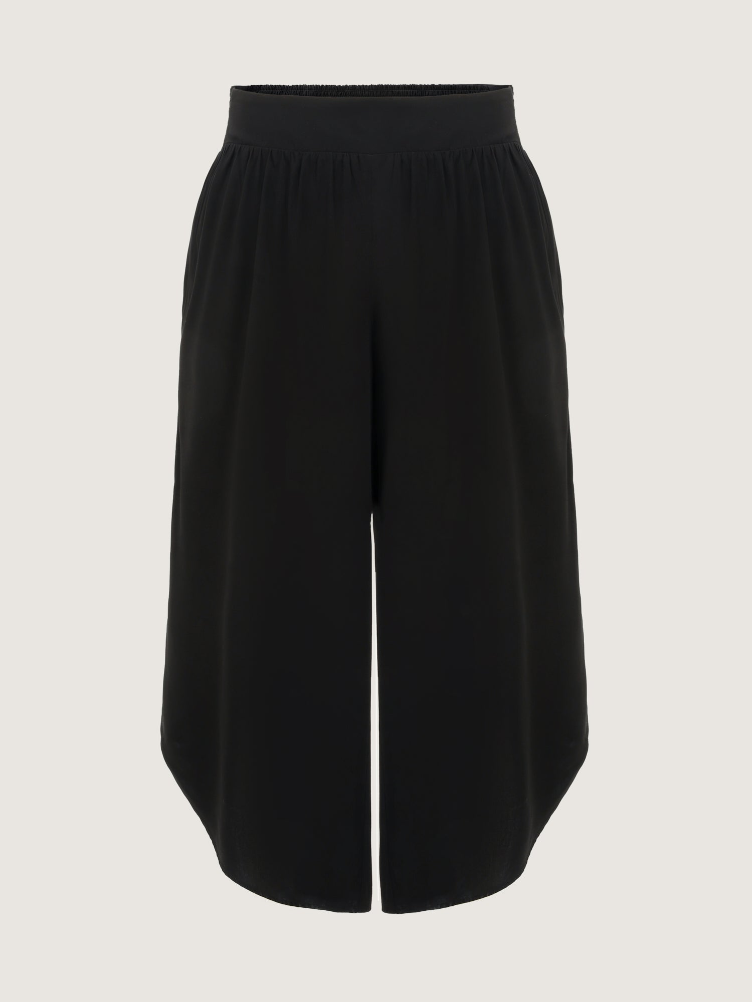 Arc Hem Breezy Feel Pants