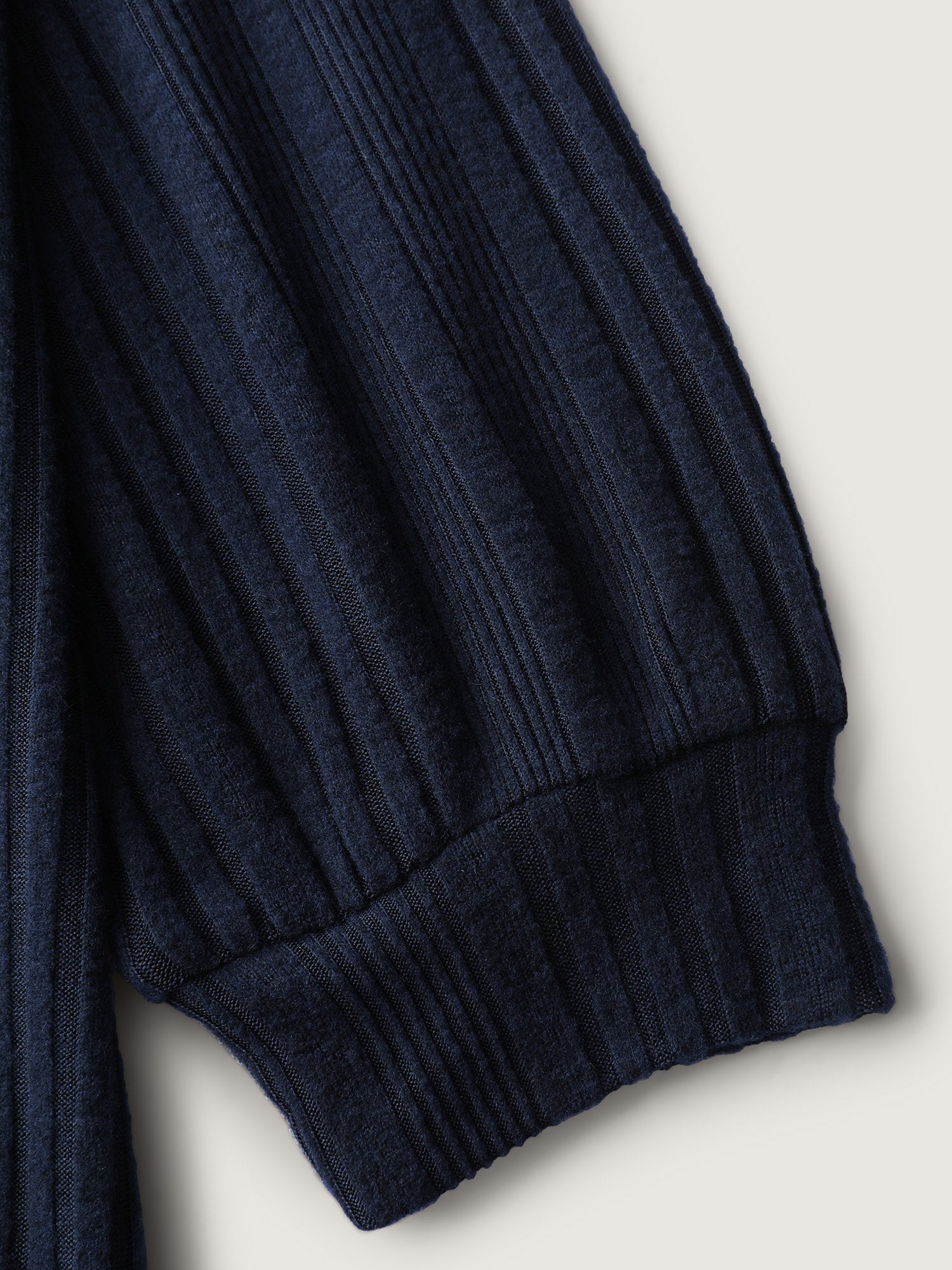 Textured Metallic Neckline Detail Stretchy Top