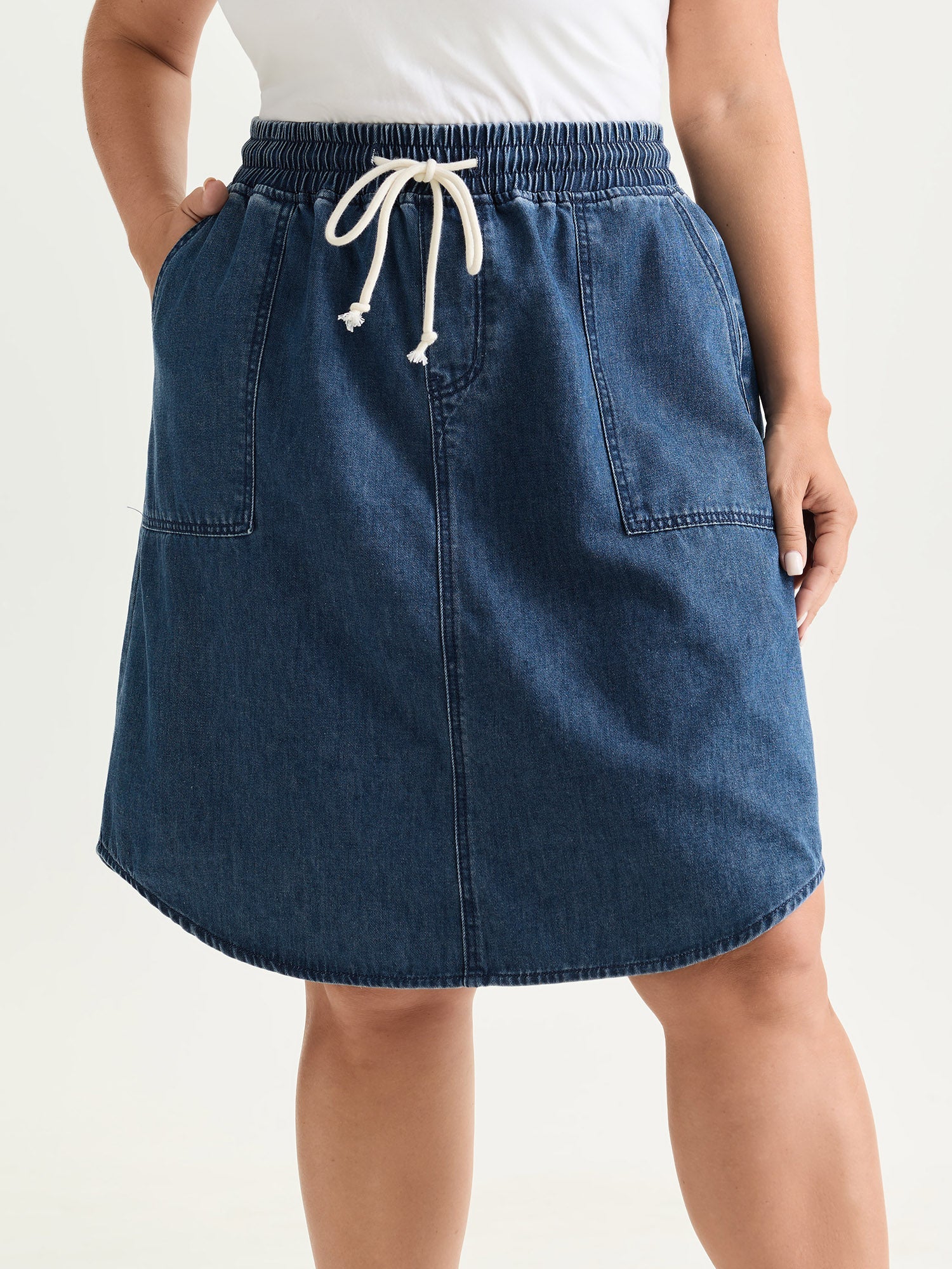 Stretchy Straight-Fit Denim Mini Skirt