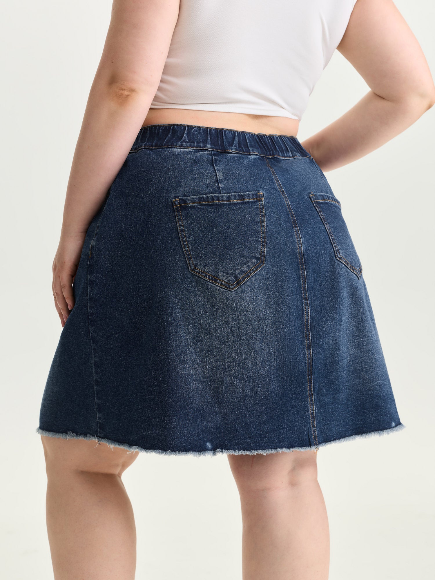 Stretchy Raw Hem Elastic Waist Denim Skort