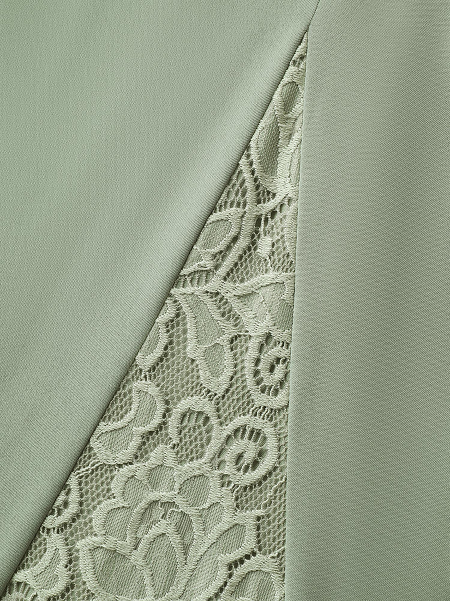 Lace Panel Cinched-Waist Maxi Dress