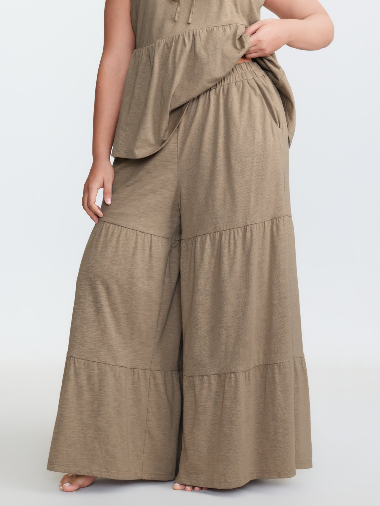 Supersoft Textured Front Tie Tiered Lounge Set