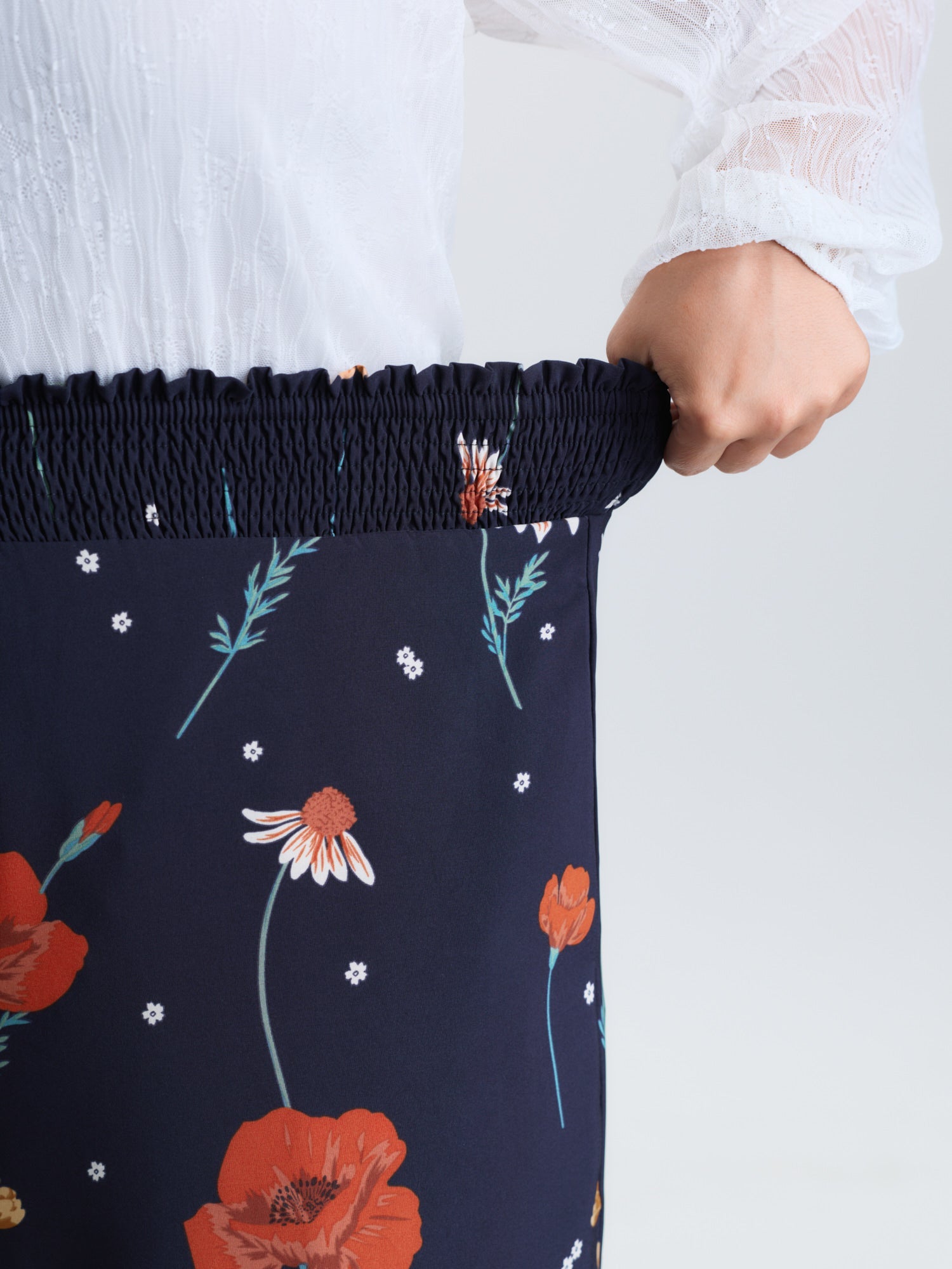 Floral Print Shirred Waist Wide Leg Pants