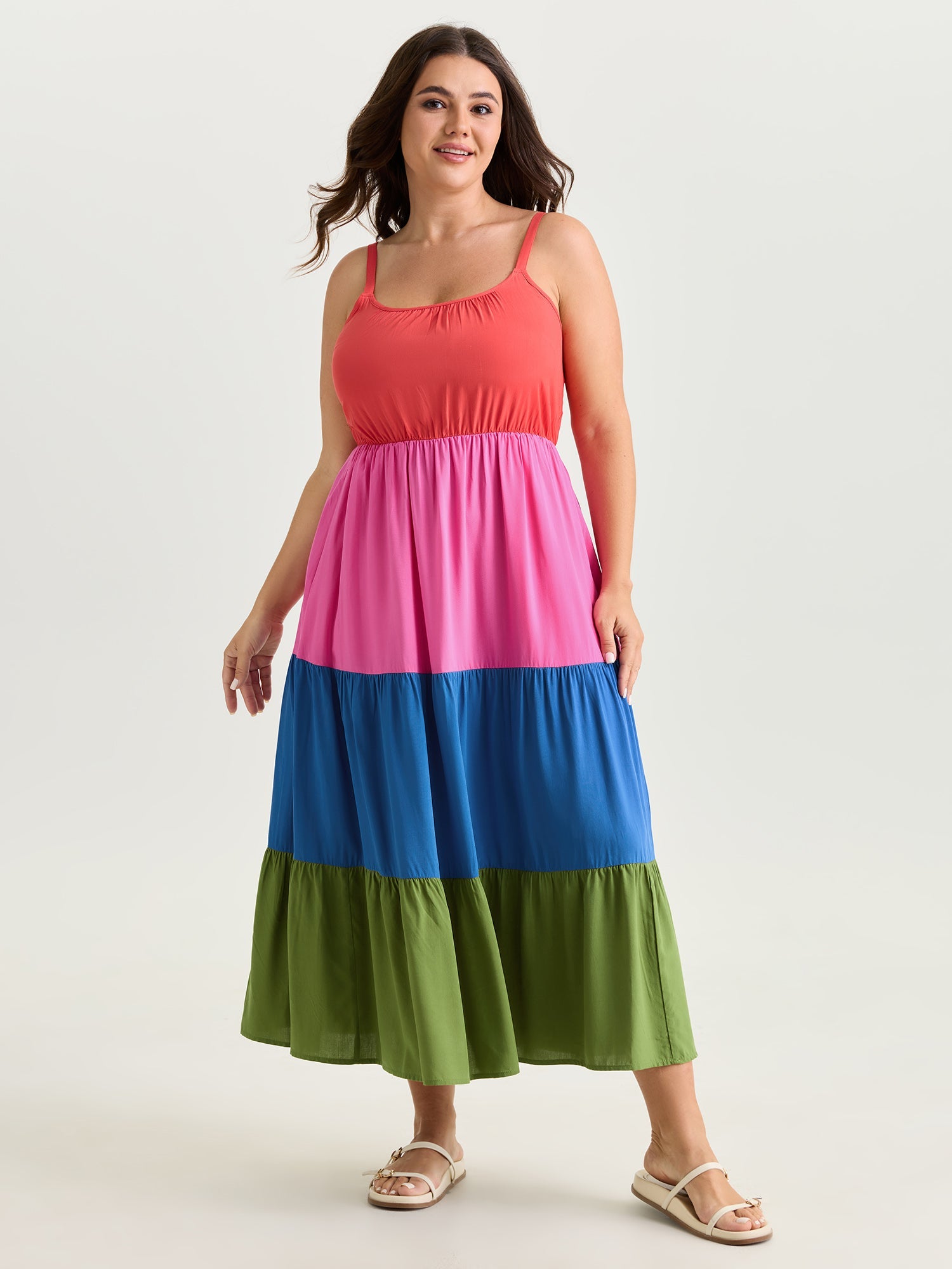 Colorblock Tiered Scoop Neck Maxi Dress