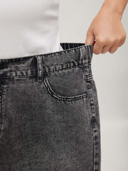 Elastic Waistband Classic Cut Denim Shorts