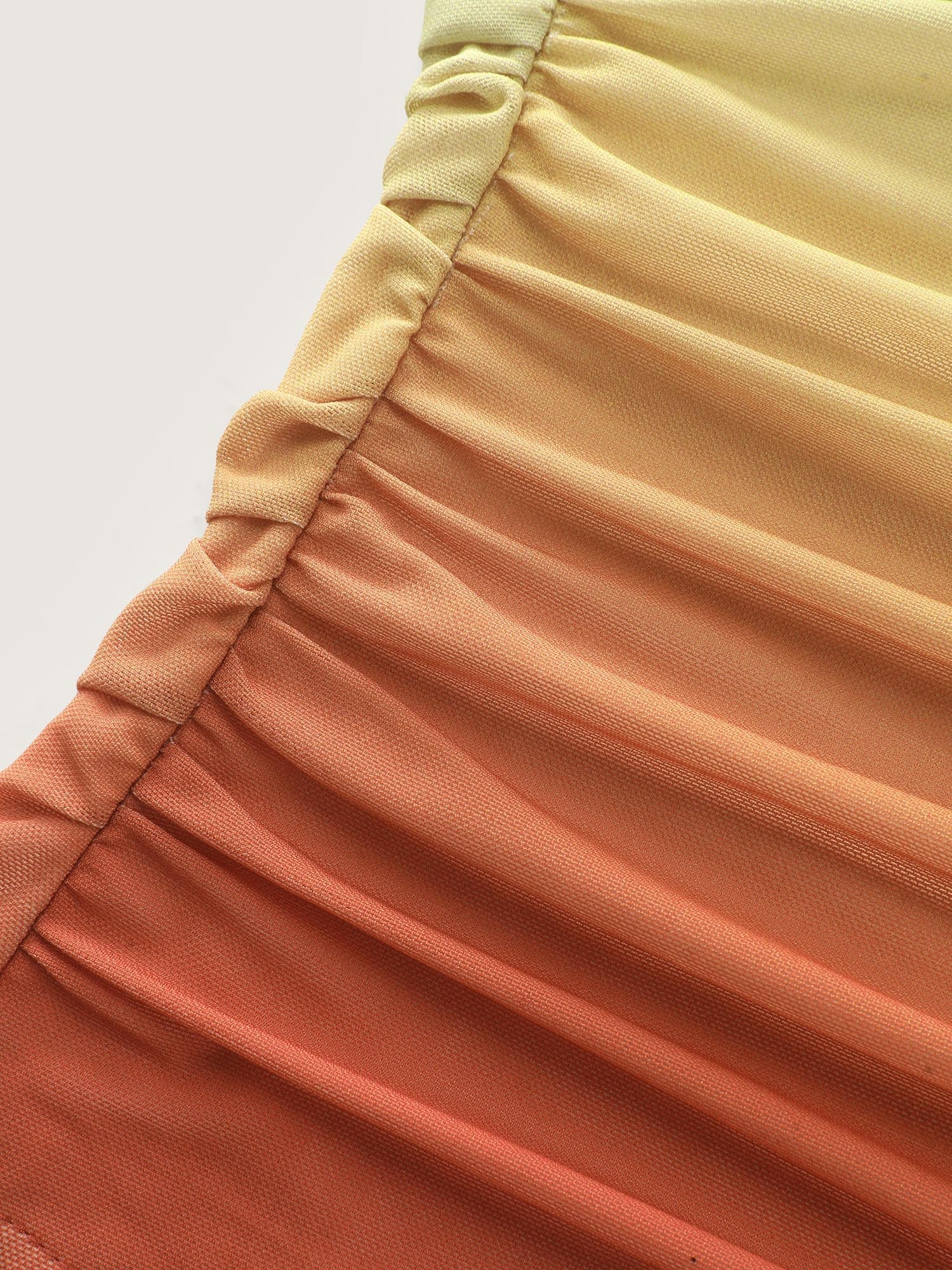Gradient Ruched Hem Stretchy T-Shirt