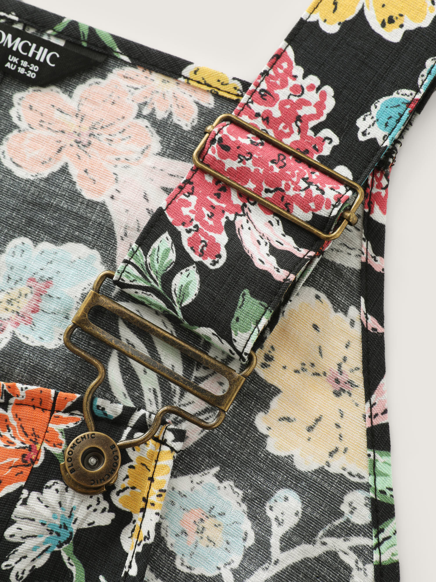 Floral Print Pockets Overall Mini Dress