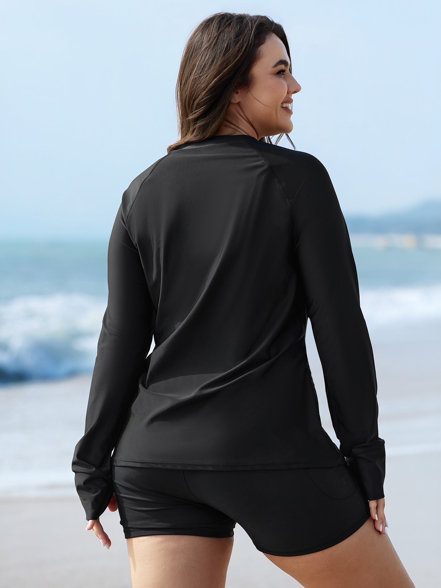 Zipper-Front Pockets Raglan Sleeve Swim Top