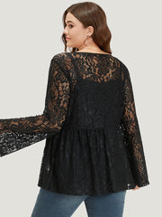 Plain Contrast Lace Mesh Gathered Bell Sleeve T-shirt