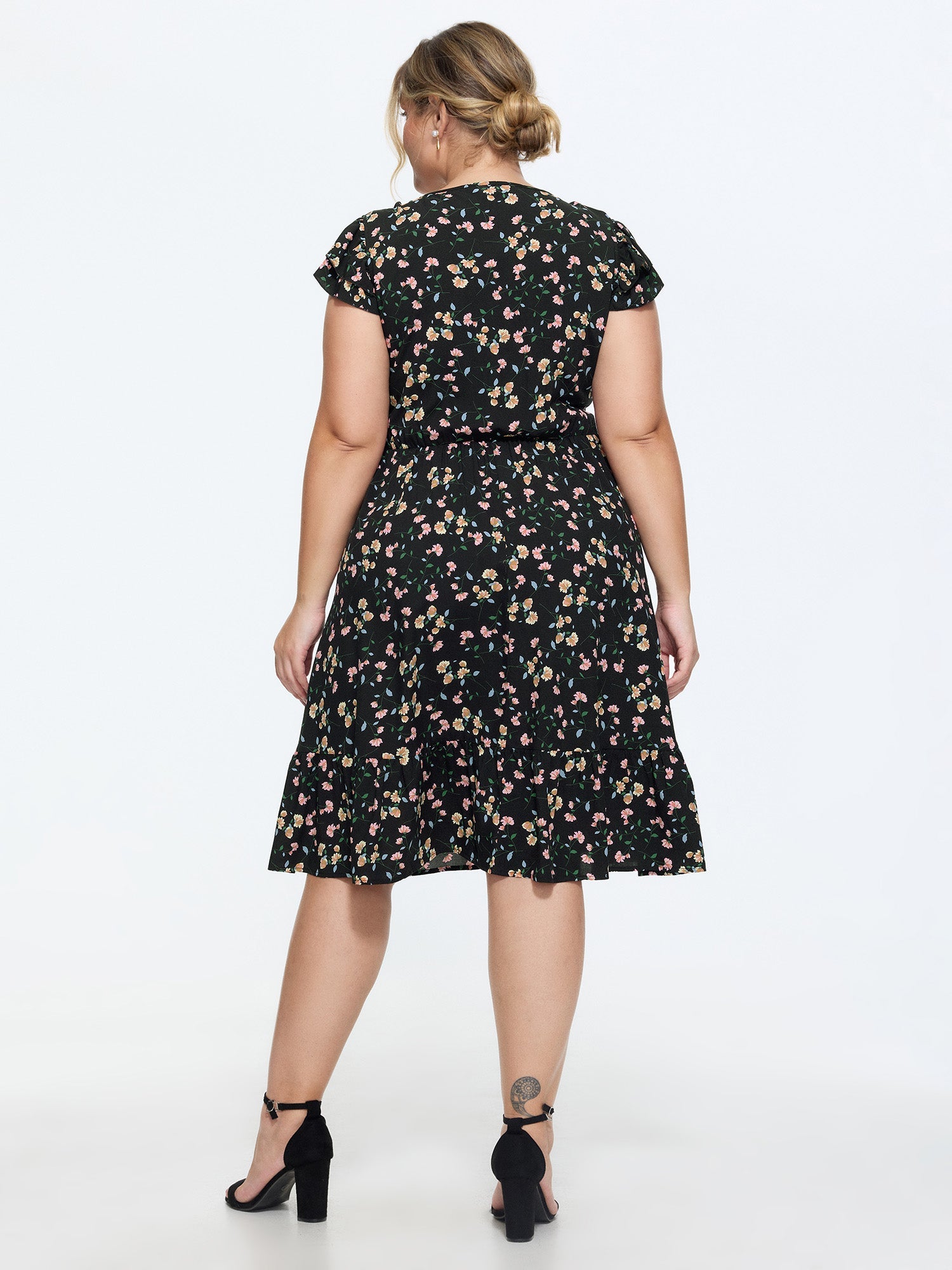 Floral Print V-Neck Ruffled Sleeve Mini Dress