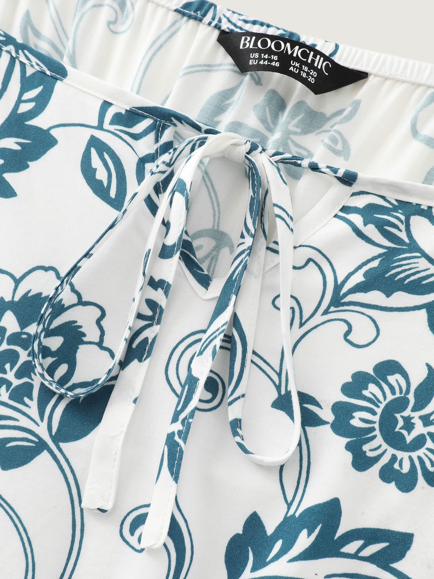 Floral Print Neck-Tie Color Contrast Maxi Dress